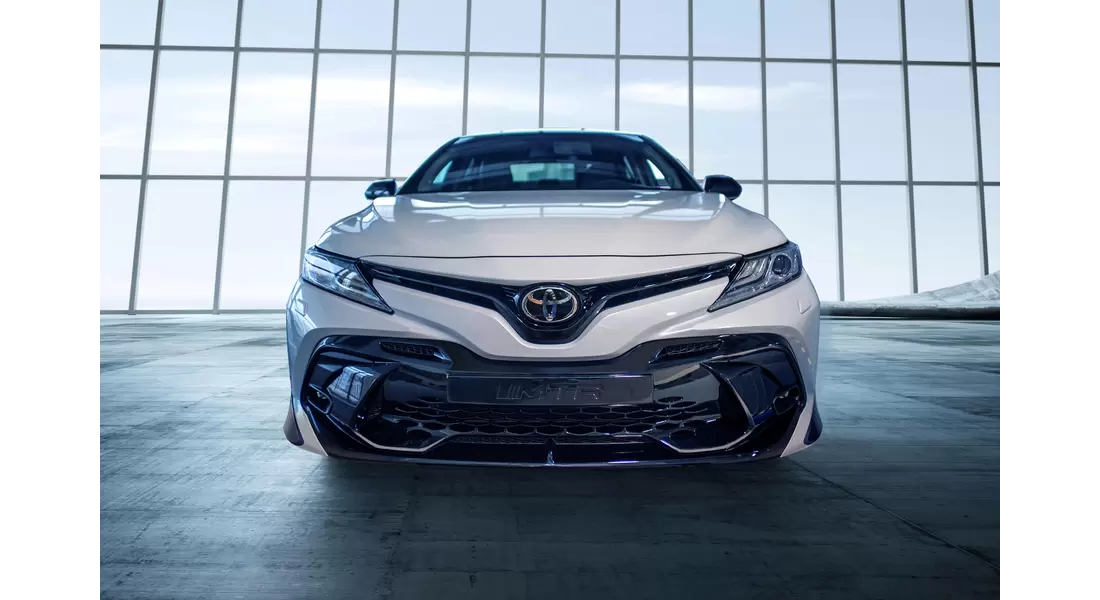 Обвіс MTR Design для Toyota Camry 70 NEW